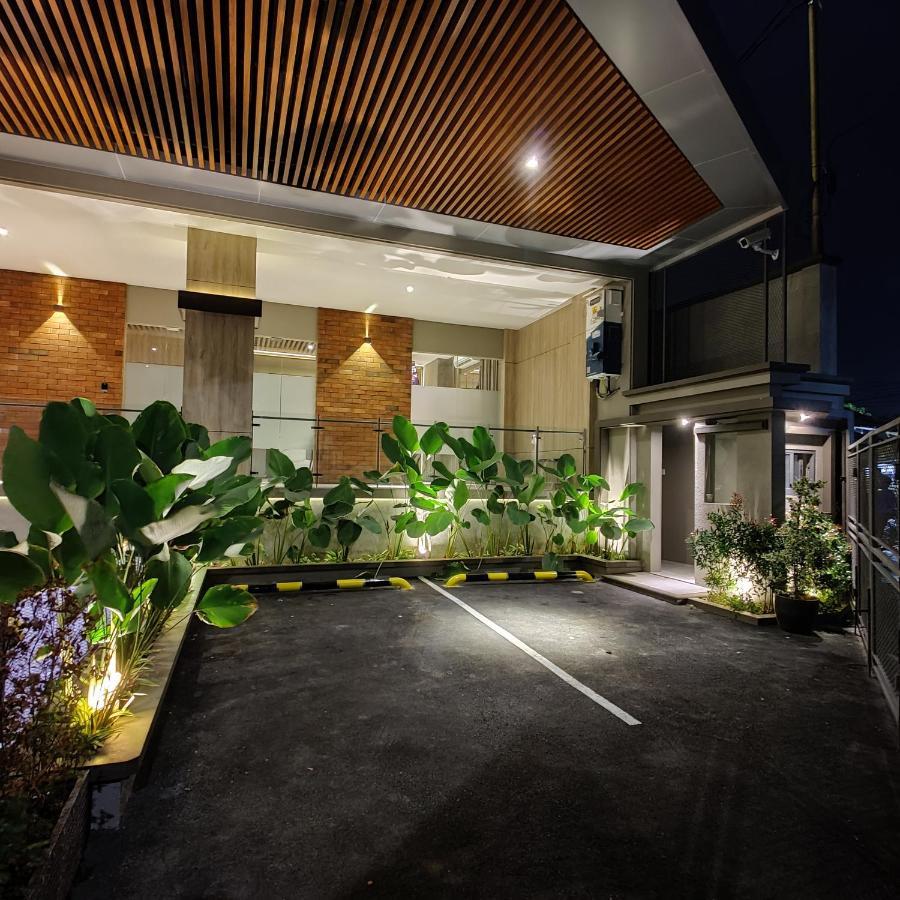 The Mango Suites By Flat06 Jakarta Extérieur photo