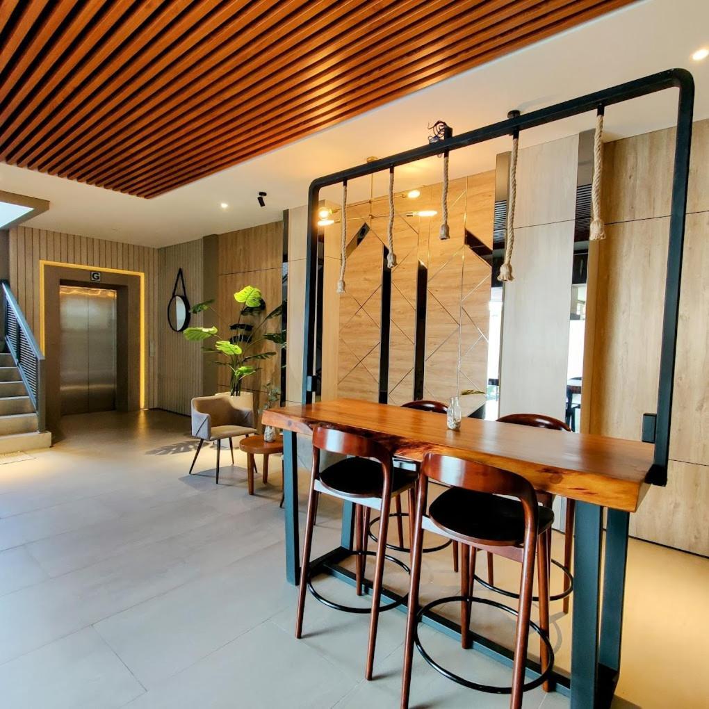 The Mango Suites By Flat06 Jakarta Extérieur photo